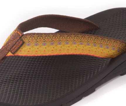 fishpond chacos